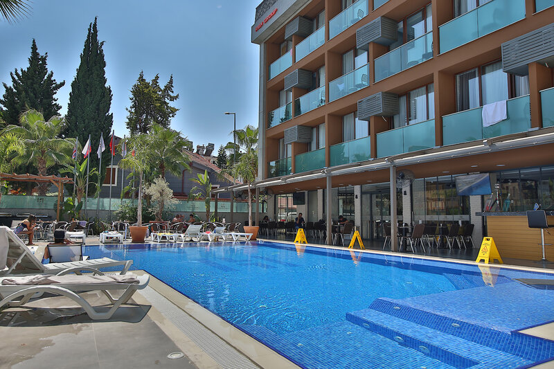 Urlaub im Laren Family Hotel & Spa  - hier günstig online buchen