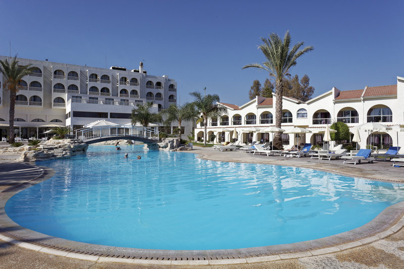 Urlaub im Radisson Beach Resort Larnaca 2024/2025 - hier günstig online buchen