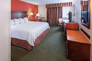Urlaub im AmericInn Hotel & Suites Omaha - hier günstig online buchen