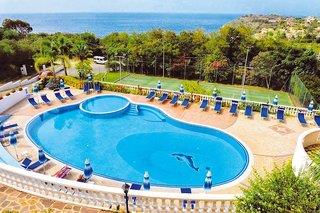 Urlaub im Hotel Villaggio Pineta Petto Bianco 2024/2025 - hier günstig online buchen