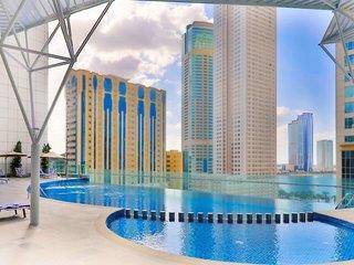 Urlaub im Pullman Sharjah Hotel - hier günstig online buchen