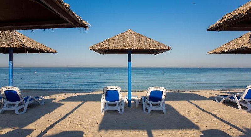 Urlaub im Ramada by Wyndham Beach Hotel Ajman 2024/2025 - hier günstig online buchen