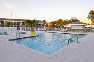 günstige Angebote für Clarion Inn & Suites Across From Universal Orlando Resort Hotel