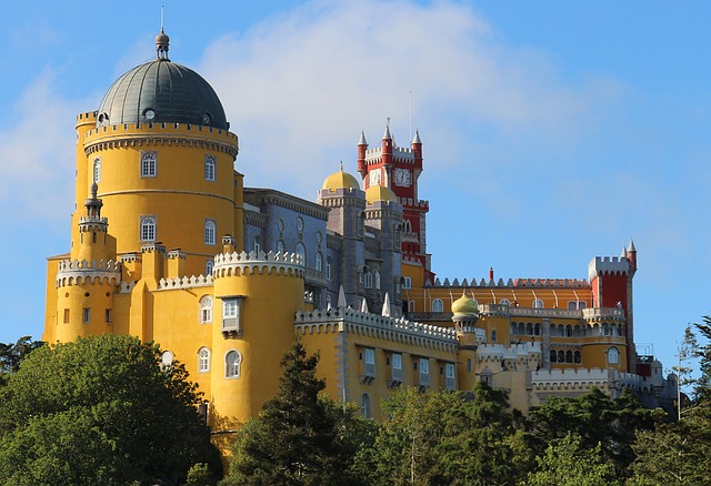 Palácio Nacional de Pena ein Märchenschloss nach mittelalterlichem Vorbild